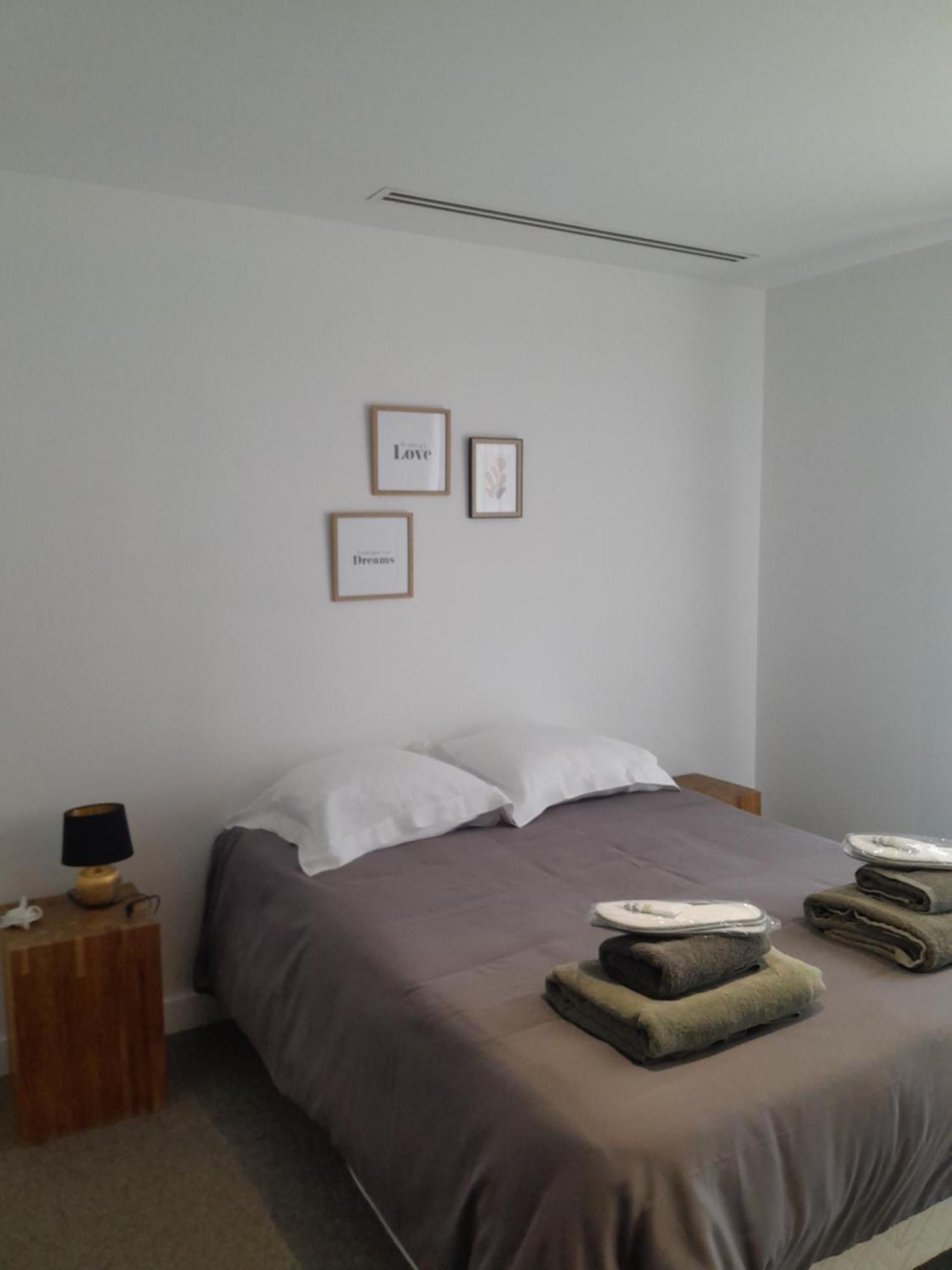 Domaine Rampale Bed & Breakfast Fuveau ภายนอก รูปภาพ