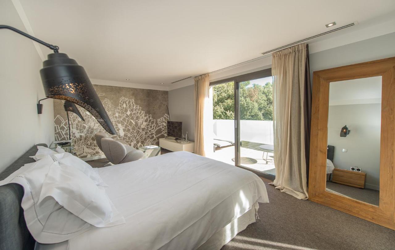 Domaine Rampale Bed & Breakfast Fuveau ภายนอก รูปภาพ